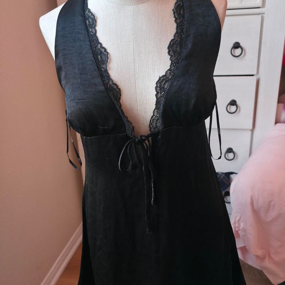 Forever-21 Women's Black Dress